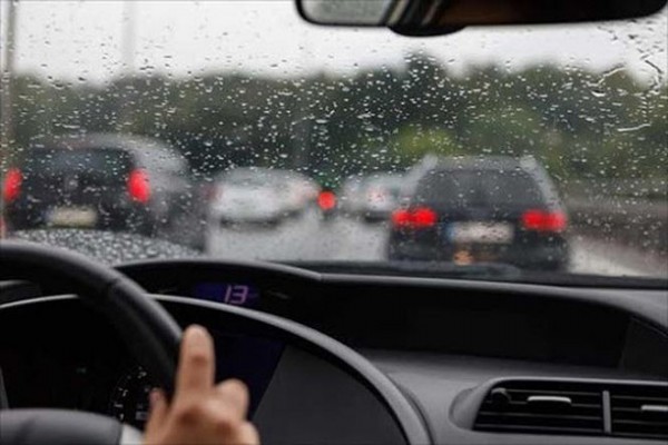 5 bí kíp chăm sóc xe trong thời tiết nồm ẩm